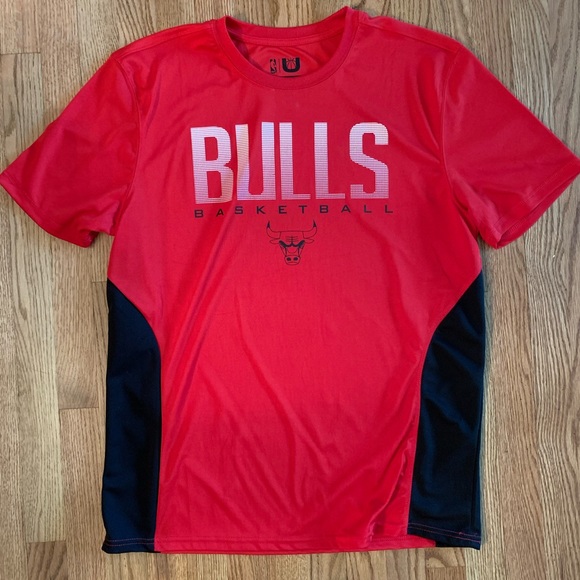 Other - Men’s Chicago Bulls Shirt XL